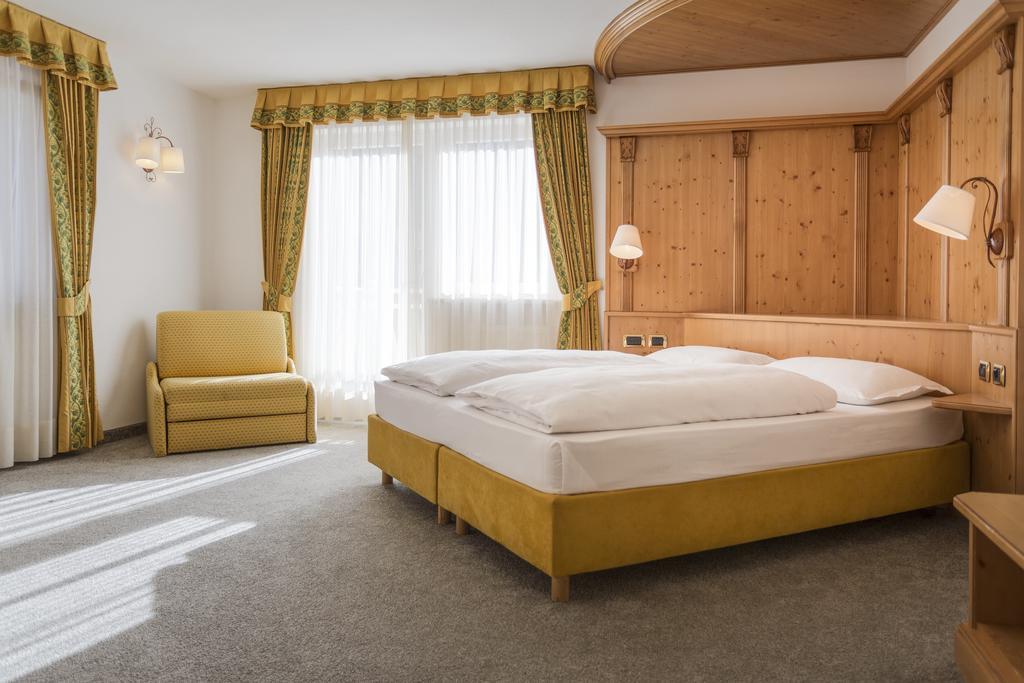 Hotel Maria Ortisei Eksteriør bilde